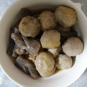 里芋とこんにゃくの煮物